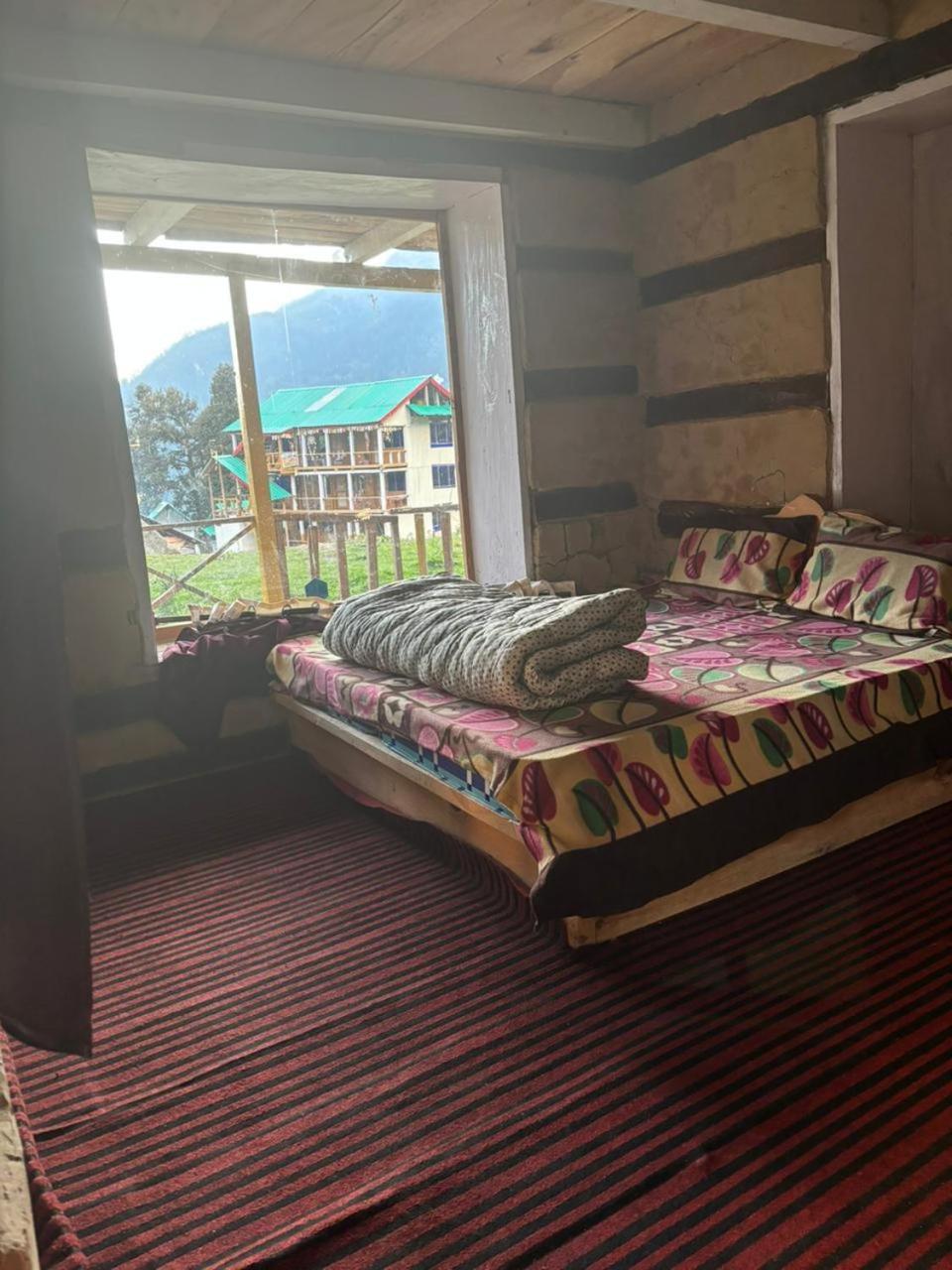 Dev Ropa Hights Malana Hotel Jari Buitenkant foto